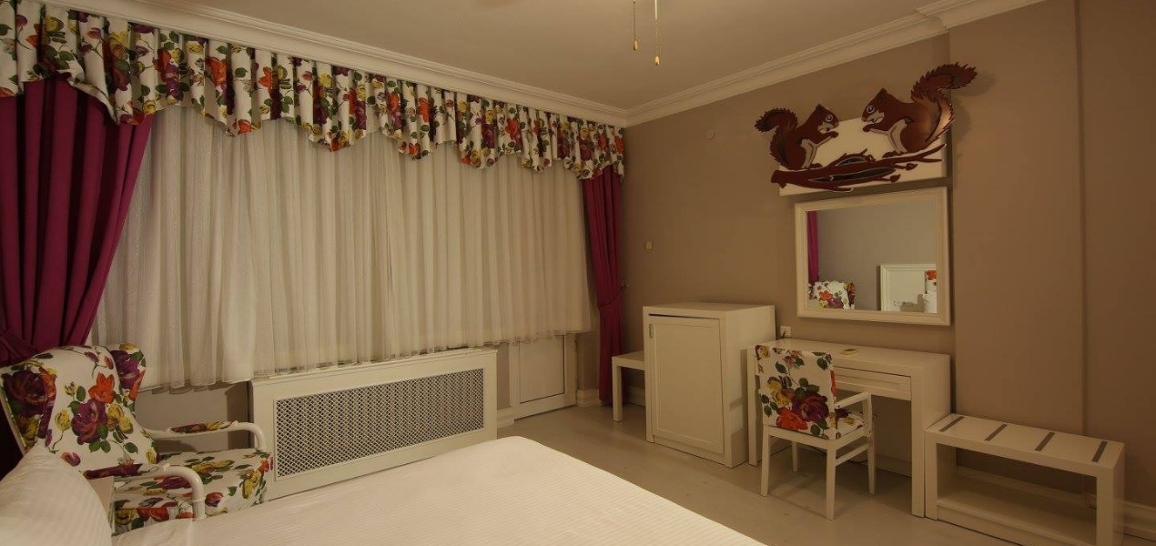 Delux Comfort (Suit) Oda